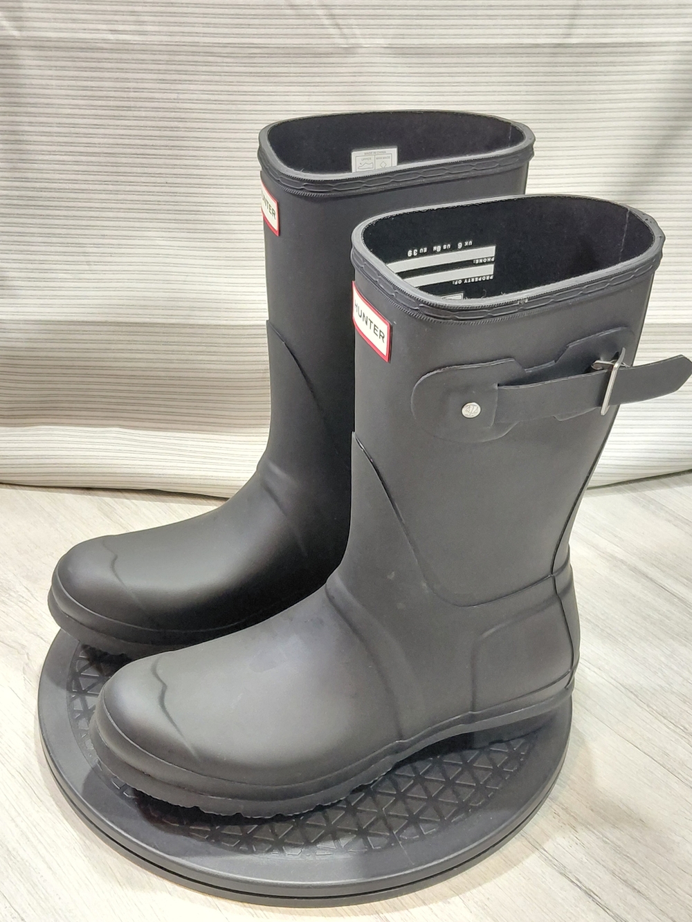 NEW Hunter Womens Original Black Short Rubber Rain Boots 100% Waterproof SIZE 8